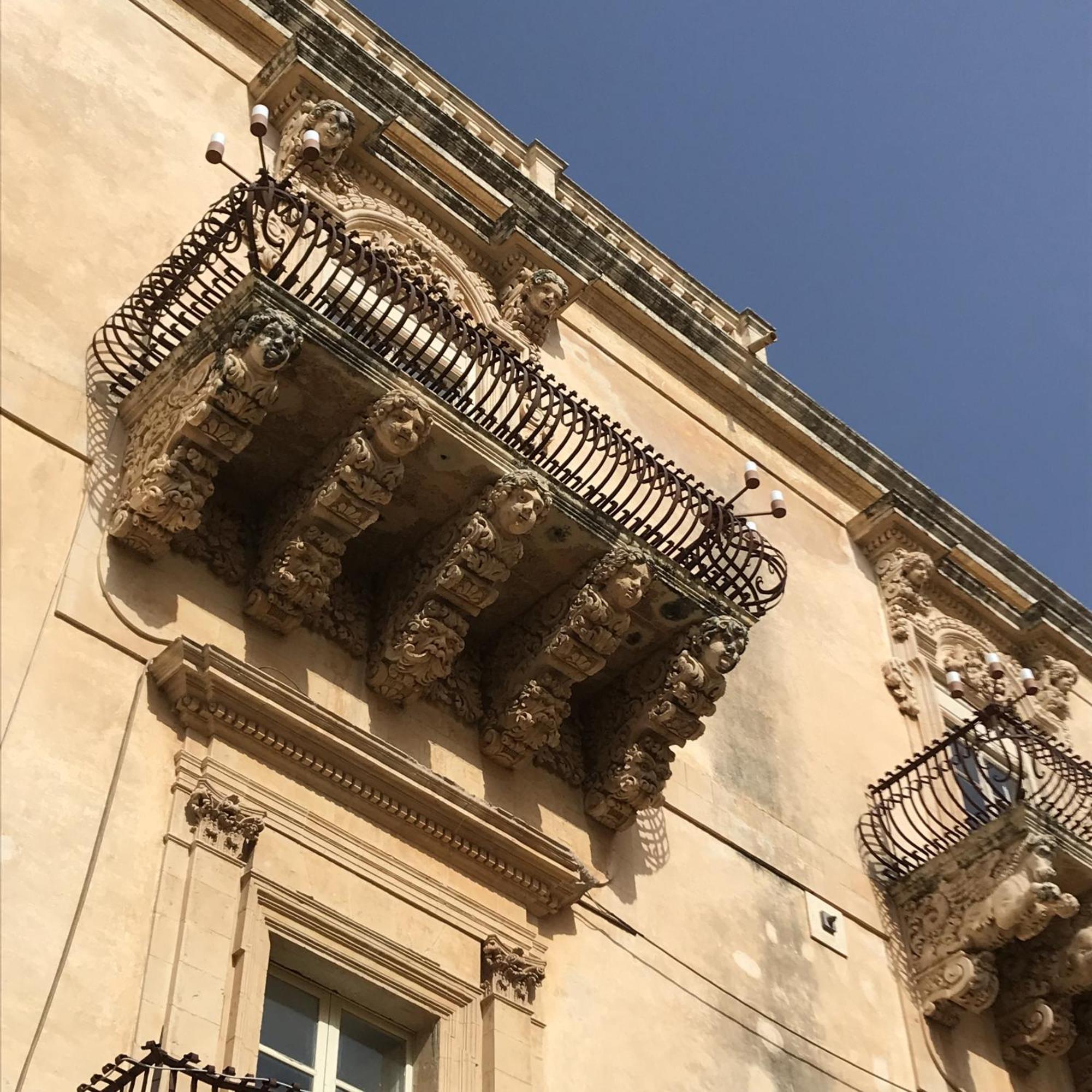 Casapiuholidaysicilia-Adults Only Noto Eksteriør bilde